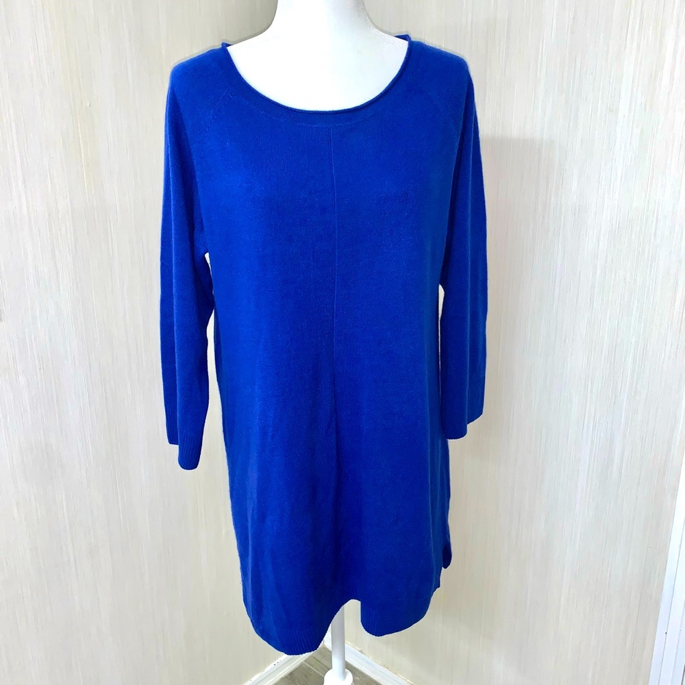 🌺 Carolyn Taylor Long Sweater - Size XL
